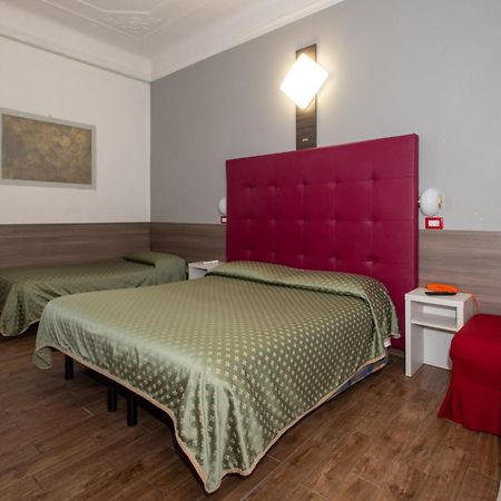 Hotel Piola Milan Luaran gambar