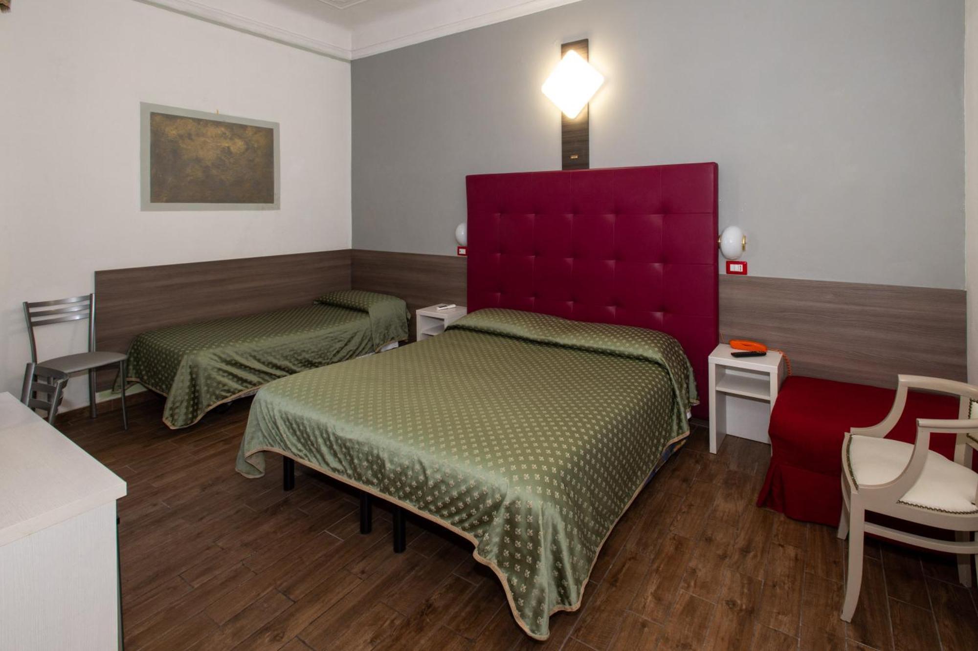 Hotel Piola Milan Luaran gambar