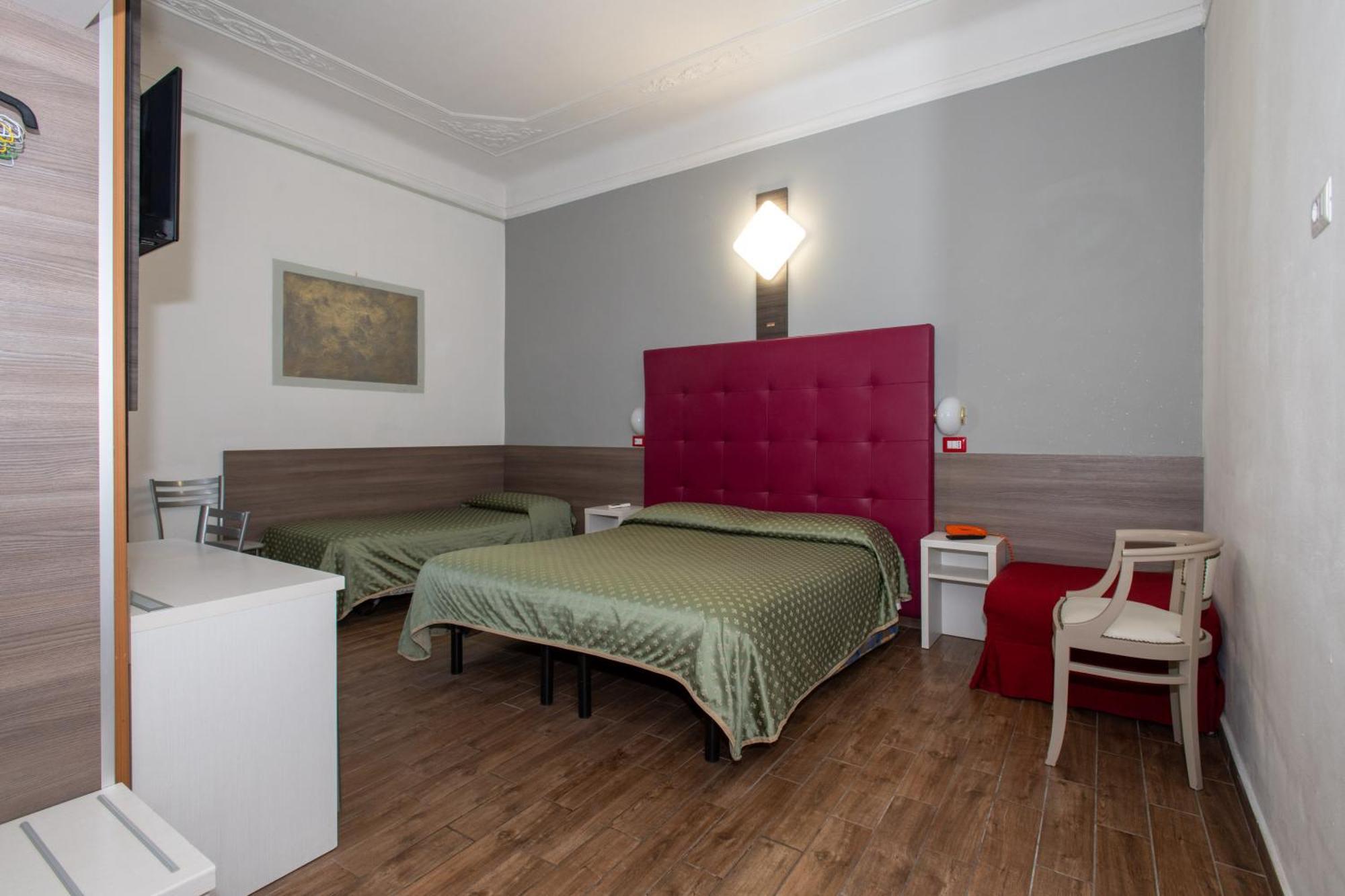 Hotel Piola Milan Luaran gambar