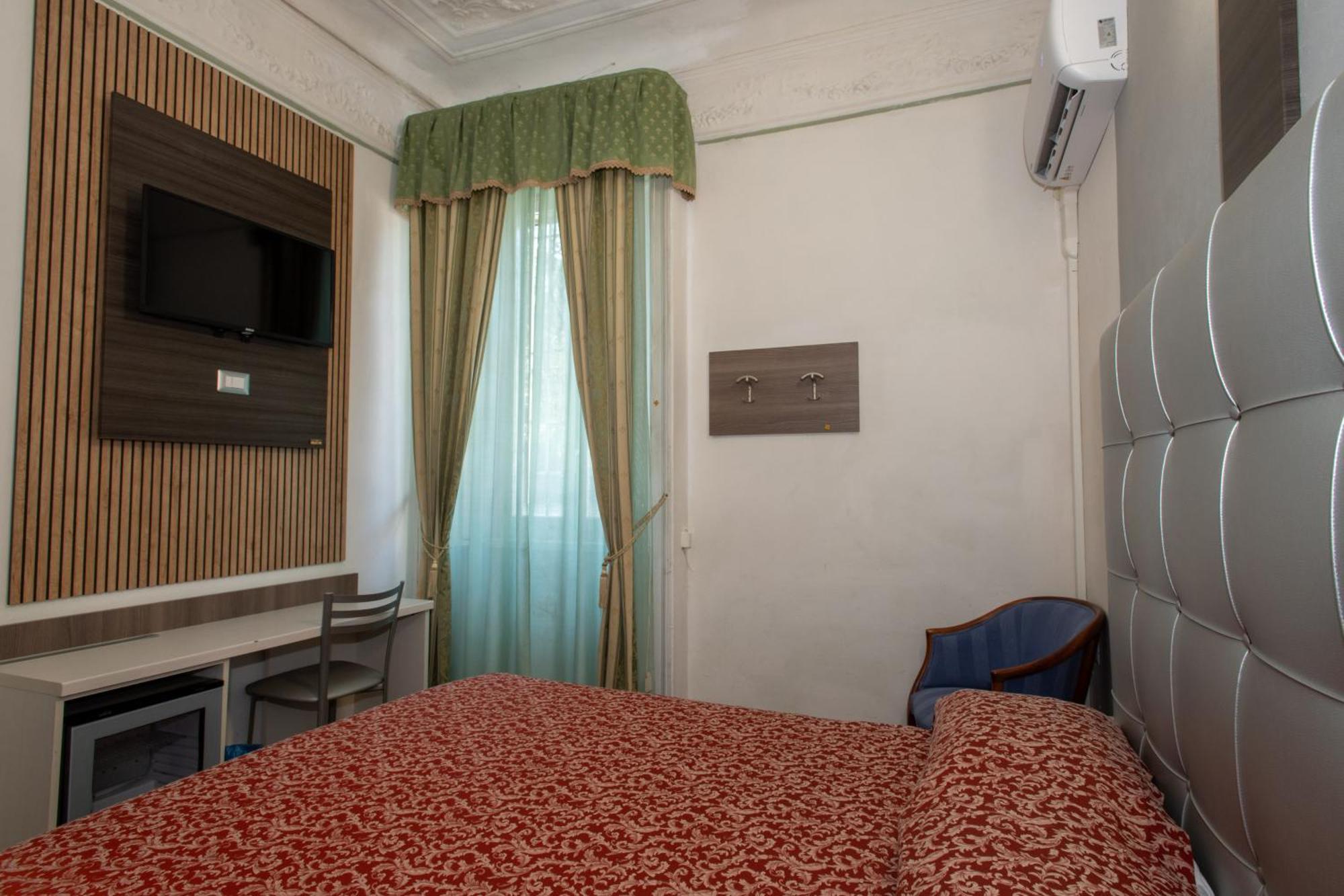 Hotel Piola Milan Luaran gambar