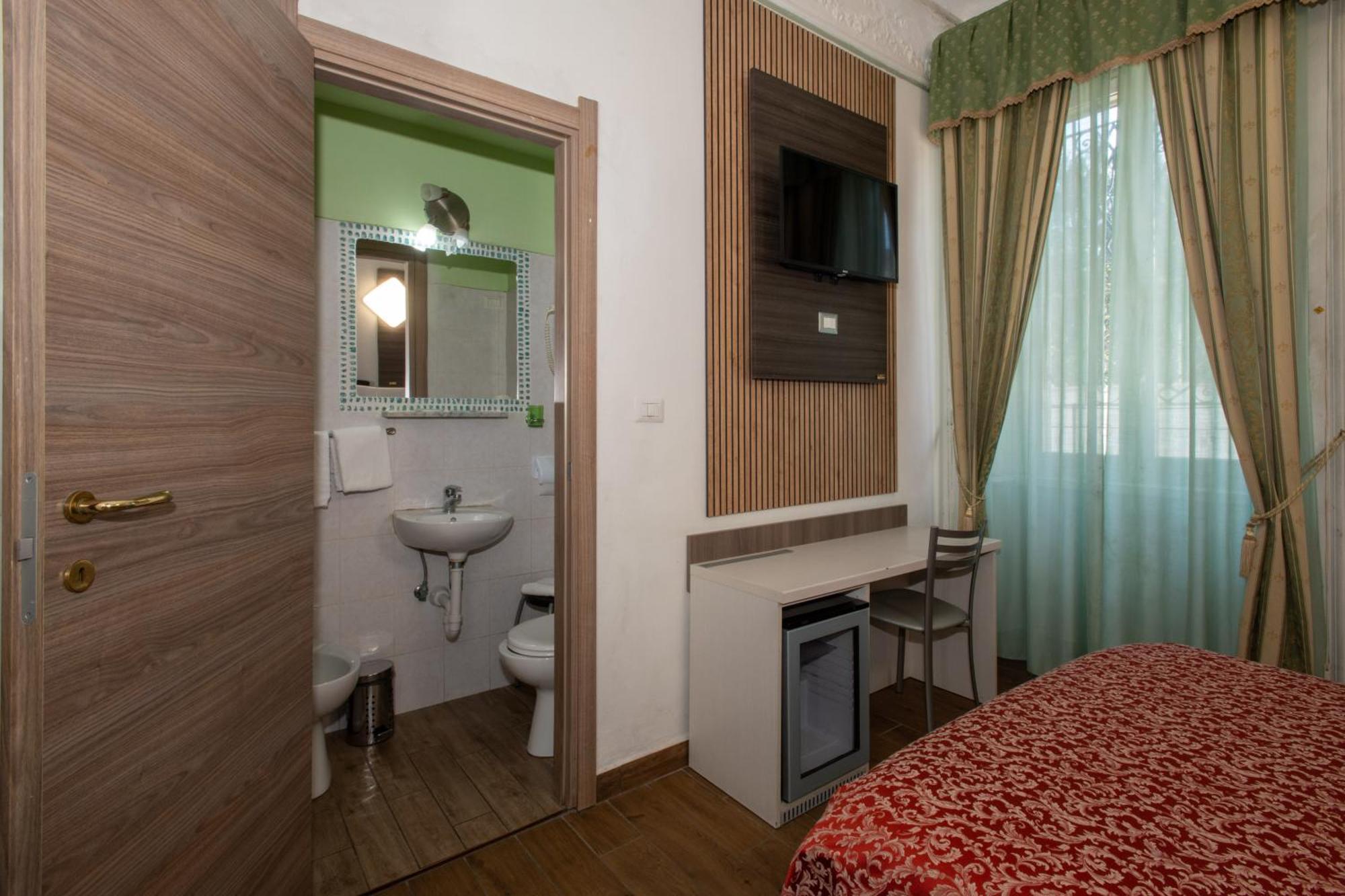 Hotel Piola Milan Luaran gambar